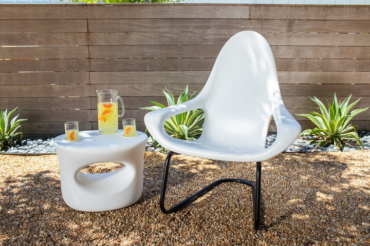Woosah Stackable Lounge Chair - Modern, Comfortable, and Durable Outdoor Seating